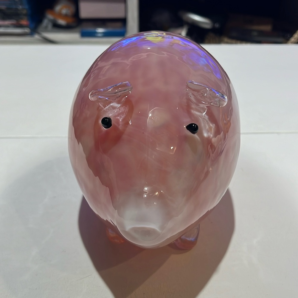 Murano style pig unsure if real Murano